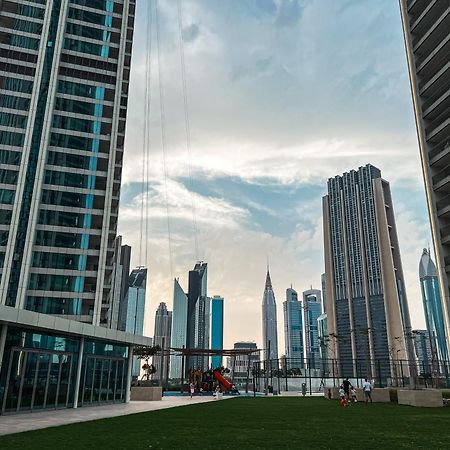 Stunning Burj View Dubai Mall Access Infinity Pool Apartment Exterior photo