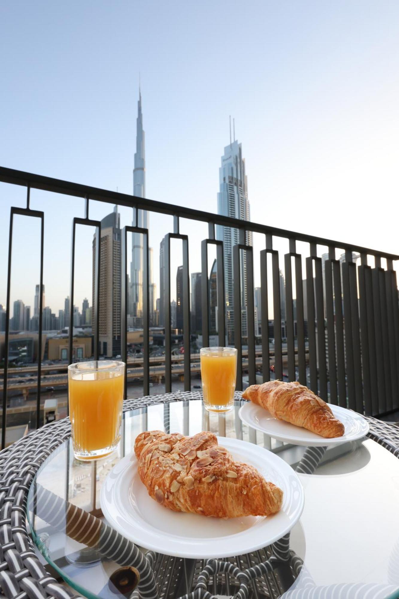 Stunning Burj View Dubai Mall Access Infinity Pool Apartment Exterior photo